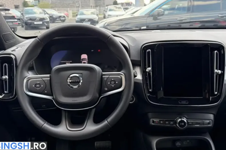 Volvo XC40 din 2025 cu 14.288 km - oferta VOL230722 - foto 8
