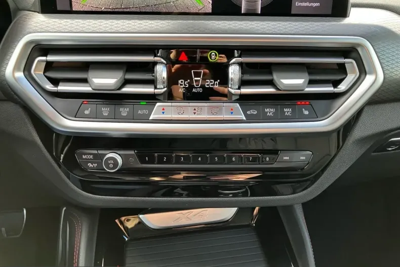 BMW X4 (Seria X) din 2024 cu 83.000 km - oferta BMW230733 - foto 12