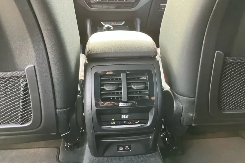 BMW X4 (Seria X) din 2024 cu 83.000 km - oferta BMW230733 - foto 14