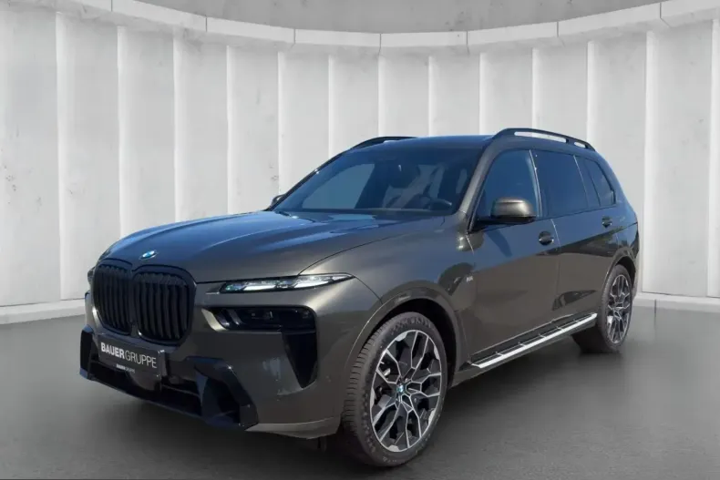 BMW X7 (Seria X) din 2024 cu 56.873 km - oferta BMW230740 - foto 1