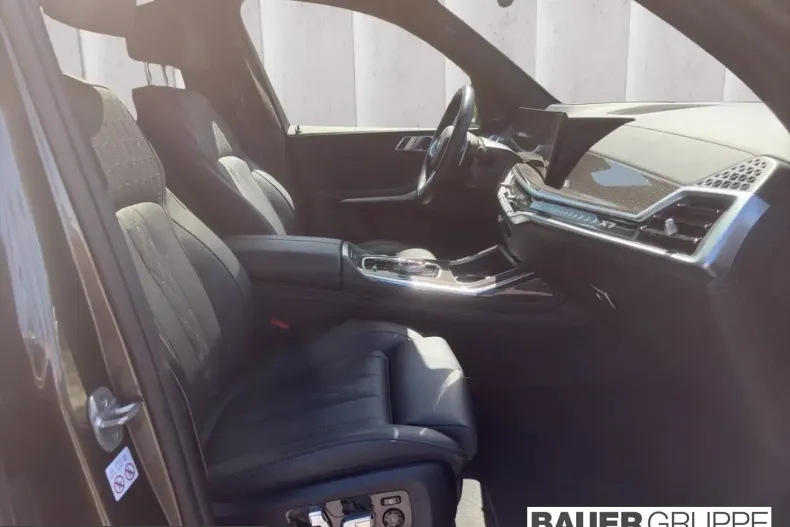 BMW X7 (Seria X) din 2024 cu 56.873 km - oferta BMW230740 - foto 19