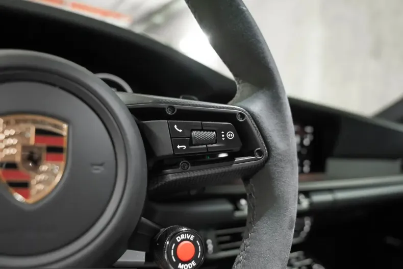 Porsche 992 din 2025 cu 4.200 km - oferta POR230745 - foto 33