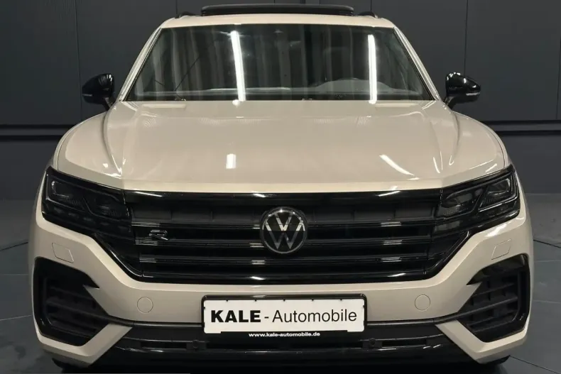 Volkswagen Touareg din 2023 cu 57.000 km - oferta VOL230747 - foto 2