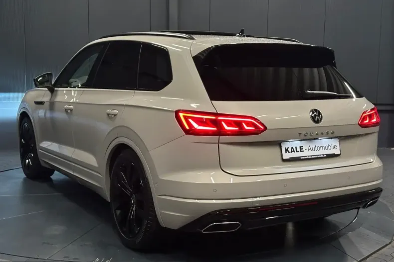 Volkswagen Touareg din 2023 cu 57.000 km - oferta VOL230747 - foto 4