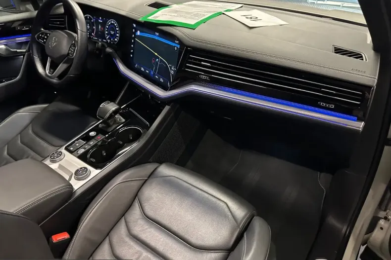 Volkswagen Touareg din 2023 cu 57.000 km - oferta VOL230747 - foto 10