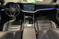 Volkswagen Touareg din 2023 cu 57.000 km - oferta VOL230747 - foto 11