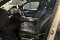 Volkswagen Touareg din 2023 cu 57.000 km - oferta VOL230747 - foto 14