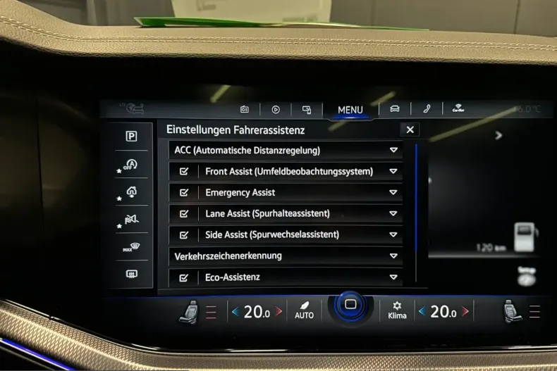 Volkswagen Touareg din 2023 cu 57.000 km - oferta VOL230747 - foto 23