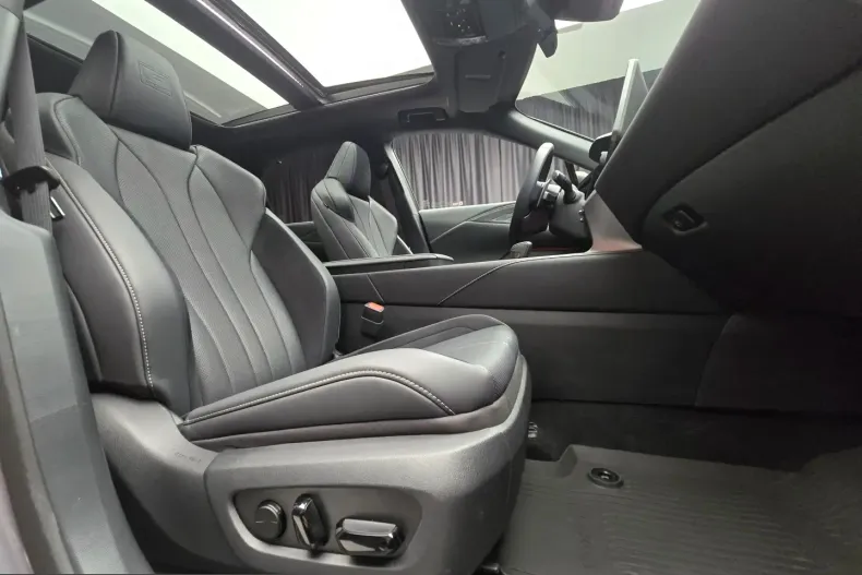 Lexus RX 500 din 2023 cu 29.020 km - oferta LEX230750 - foto 16