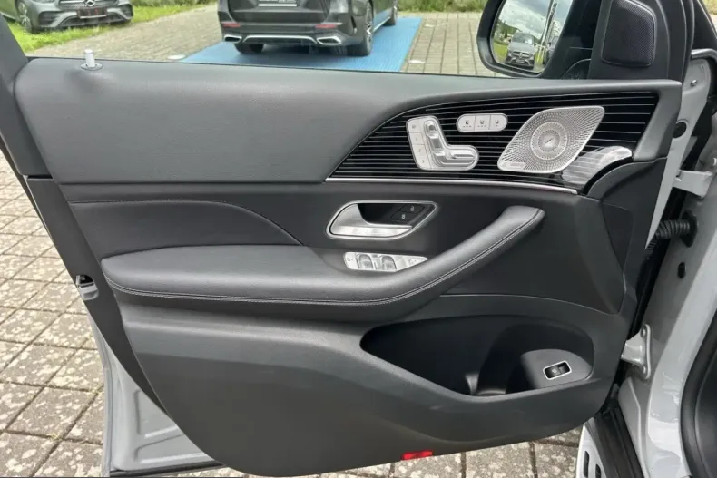 Mercedes-Benz GLE 350 (Clasa GLE) din 2024 cu 39.800 km - oferta MER230756 - foto 20