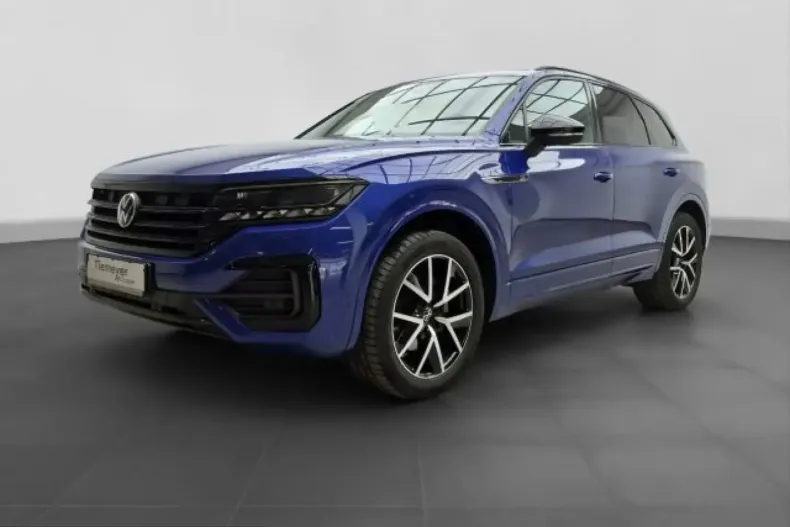 Volkswagen Touareg din 2022 cu 76.175 km - oferta VOL230762 - foto 1