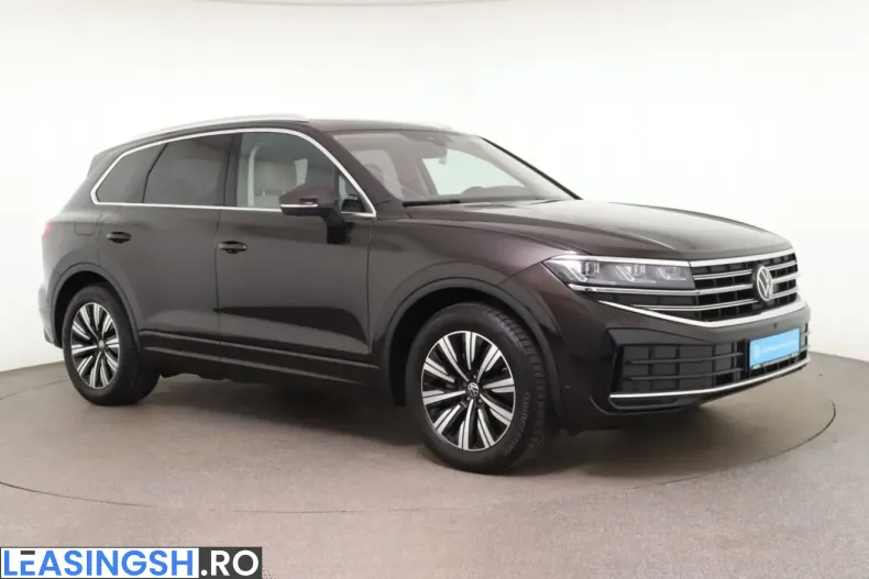 Volkswagen Touareg din 2023 cu 55.900 km - oferta VOL230765 - foto 1