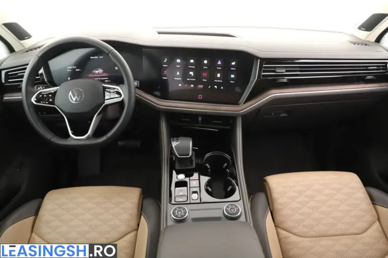 Volkswagen Touareg din 2023 cu 55.900 km - oferta VOL230765 - foto 9