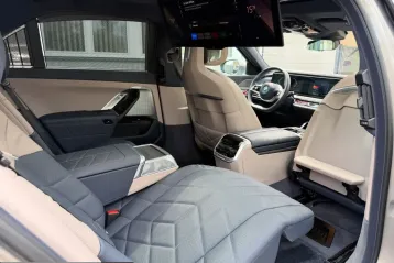 BMW 750 din 2025 - oferta BMW230772