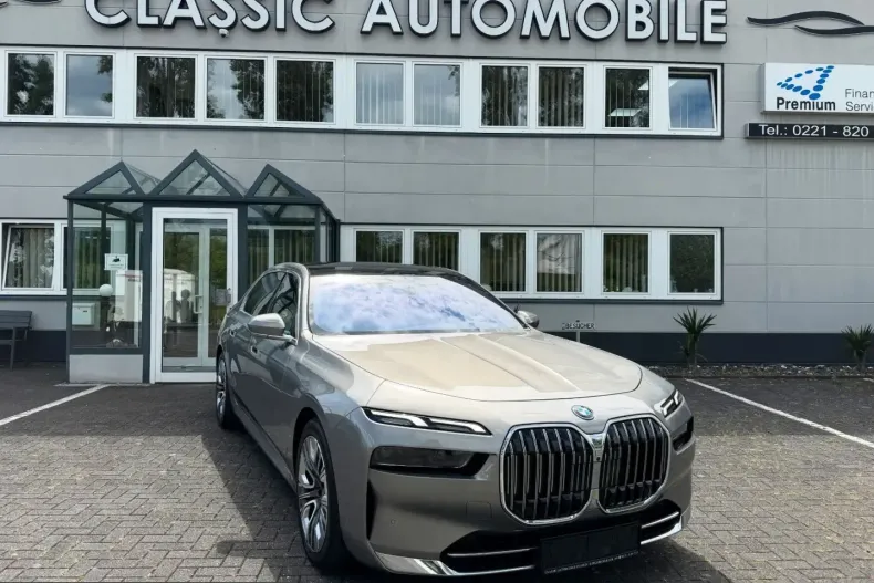 BMW 750 (Seria 7) din 2025 cu 61.713 km - oferta BMW230772 - foto 3