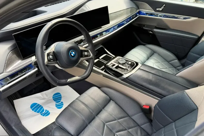 BMW 750 (Seria 7) din 2025 cu 61.713 km - oferta BMW230772 - foto 13