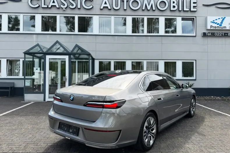 BMW 750 (Seria 7) din 2025 cu 61.713 km - oferta BMW230772 - foto 25