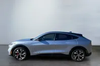 Ford Mustang Mach-E din 2023 cu 23.630 km - oferta FOR230774 - foto 2