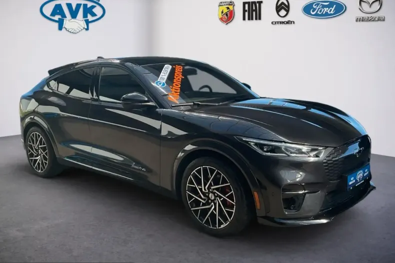 Ford Mustang Mach-E din 2023 cu 33.545 km - oferta FOR230775 - foto 3
