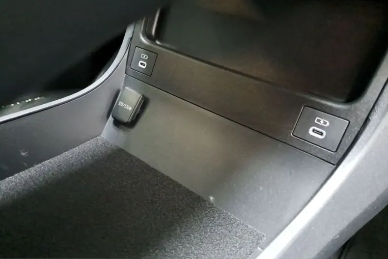 Subaru Solterra din 2022 cu 28.383 km - oferta SUB230776 - foto 28