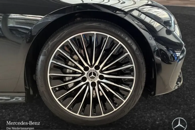 Mercedes-Benz CLE 180 (Clasa CLE) din 2025 cu 16.885 km - oferta MER230789 - foto 4