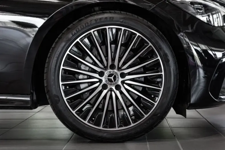 Mercedes-Benz CLE 180 (Clasa CLE) din 2025 cu 7.740 km - oferta MER230790 - foto 4