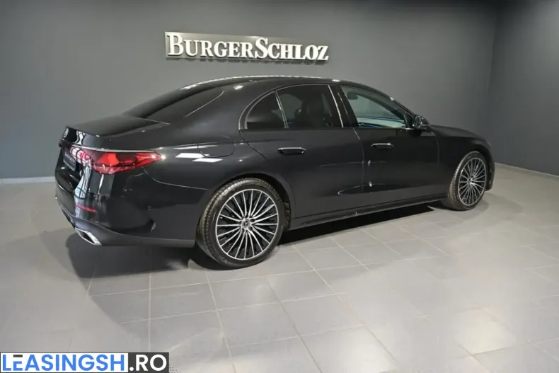 Mercedes-Benz E 220 (Clasa E) din 2025 cu 20.500 km - oferta MER230796 - foto 3