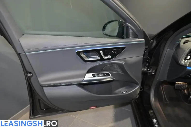 Mercedes-Benz E 220 (Clasa E) din 2025 cu 20.500 km - oferta MER230796 - foto 20