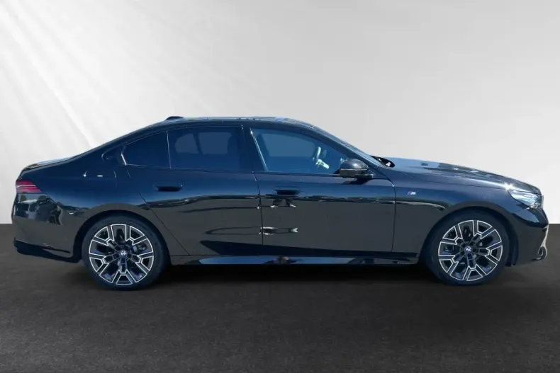 BMW 520 (Seria 5) din 2025 cu 13.200 km - oferta BMW230797 - foto 3