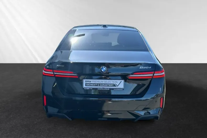 BMW 520 (Seria 5) din 2025 cu 13.200 km - oferta BMW230797 - foto 4