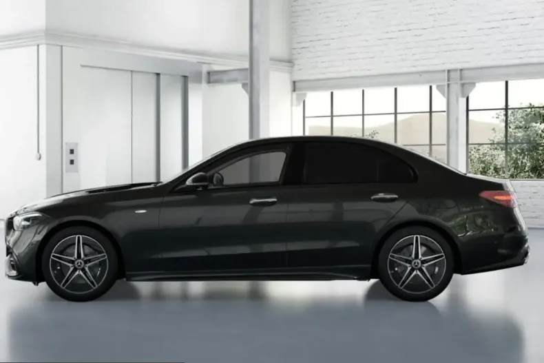 Mercedes-Benz C 300 (Clasa C) din 2025 cu 14.019 km - oferta MER230802 - foto 4
