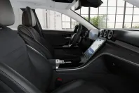 Mercedes-Benz C 300 (Clasa C) din 2025 cu 14.019 km - oferta MER230802 - foto 8