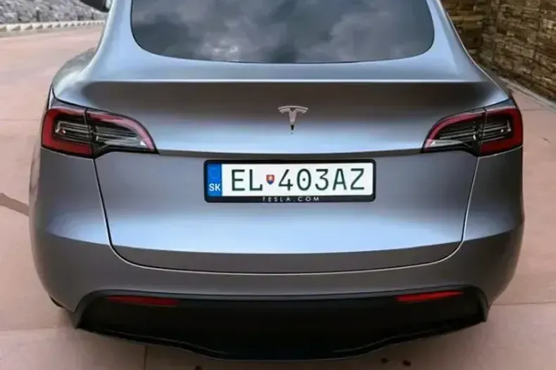 Tesla Model Y din 2025 cu 36.000 km - oferta TES230810 - foto 4