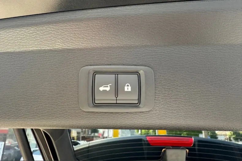 Mitsubishi Plug-in Hybrid Outlander din 2025 cu 11.865 km - oferta MIT230820 - foto 20