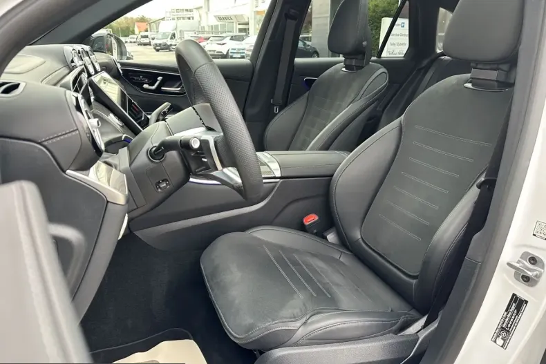 Mercedes-Benz GLC 450 (Clasa GLC) din 2025 cu 8.613 km - oferta MER230823 - foto 13