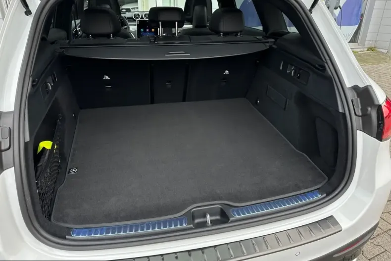 Mercedes-Benz GLC 450 (Clasa GLC) din 2025 cu 8.613 km - oferta MER230823 - foto 17
