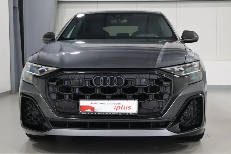 Audi SQ8 din 2025 cu 18.291 km - oferta AUD230834 - foto 2