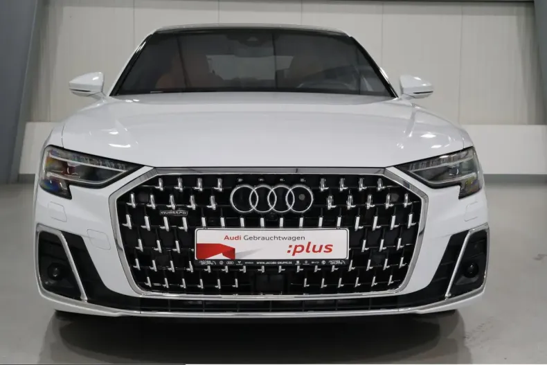 Audi A8 din 2024 cu 35.979 km - oferta AUD230841 - foto 1
