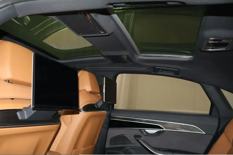 Audi A8 din 2024 cu 35.979 km - oferta AUD230841 - foto 3