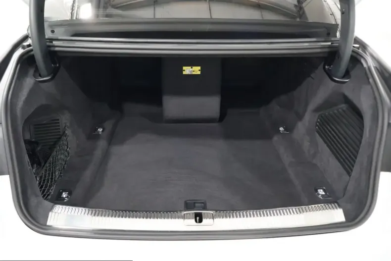 Audi A8 din 2024 cu 35.979 km - oferta AUD230841 - foto 8