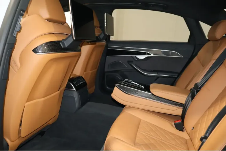 Audi A8 din 2024 cu 35.979 km - oferta AUD230841 - foto 12