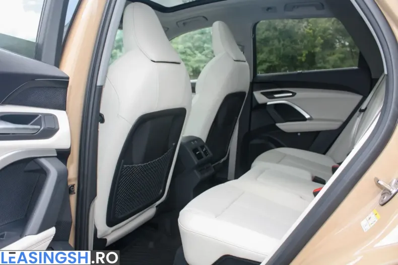 Audi Q5 din 2025 cu 9.900 km - oferta AUD230842 - foto 26