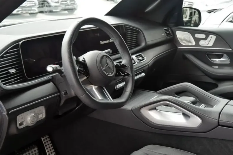 Mercedes-Benz GLS 580 (Clasa GLS) din 2025 cu 20.671 km - oferta MER230844 - foto 13