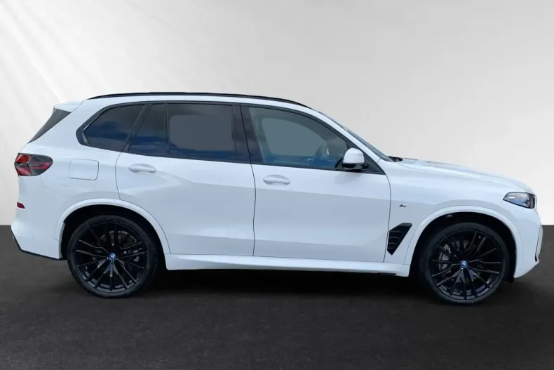 BMW X5 (Seria X) din 2025 cu 19.590 km - oferta BMW230849 - foto 1