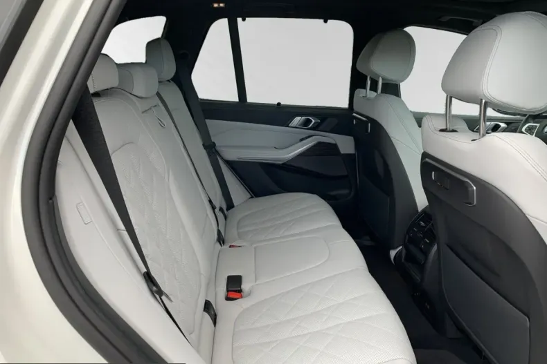 BMW X5 (Seria X) din 2025 cu 19.590 km - oferta BMW230849 - foto 10