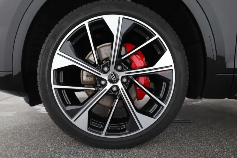 Audi Q5 din 2024 cu 31.807 km - oferta AUD230851 - foto 7
