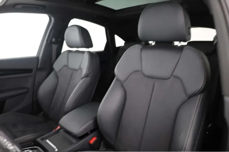 Audi Q5 din 2024 cu 31.807 km - oferta AUD230851 - foto 9