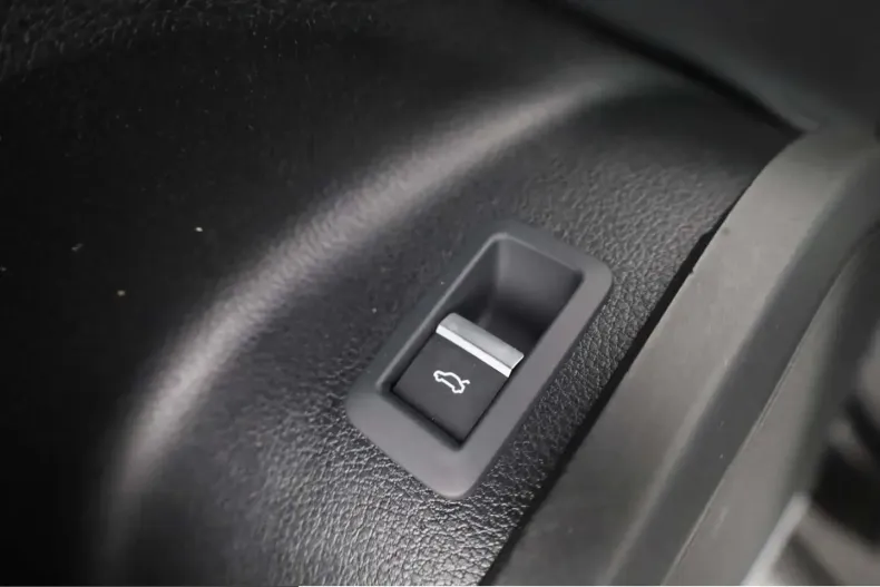 Audi Q5 din 2024 cu 31.807 km - oferta AUD230851 - foto 20