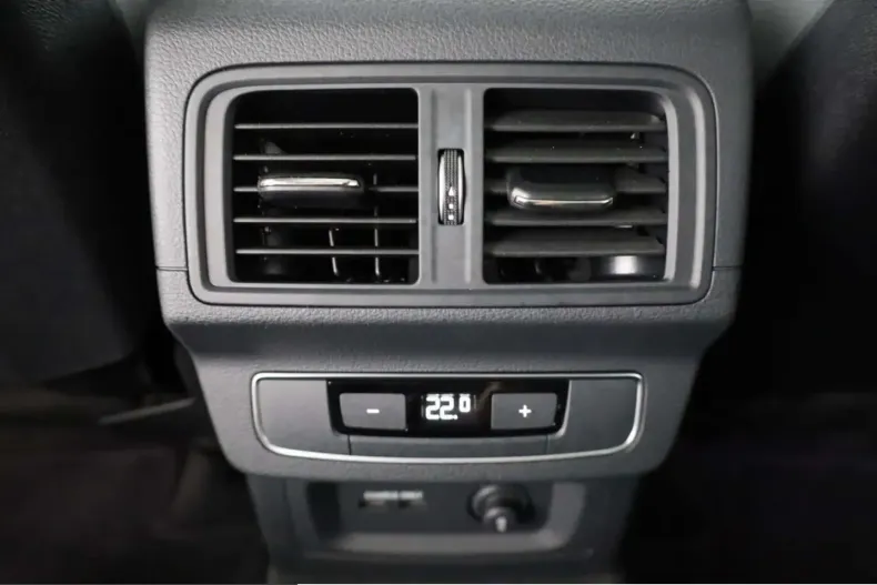 Audi Q5 din 2024 cu 31.807 km - oferta AUD230851 - foto 24