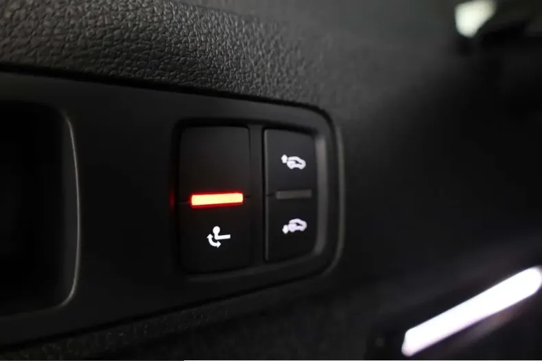 Audi Q5 din 2024 cu 31.807 km - oferta AUD230851 - foto 26